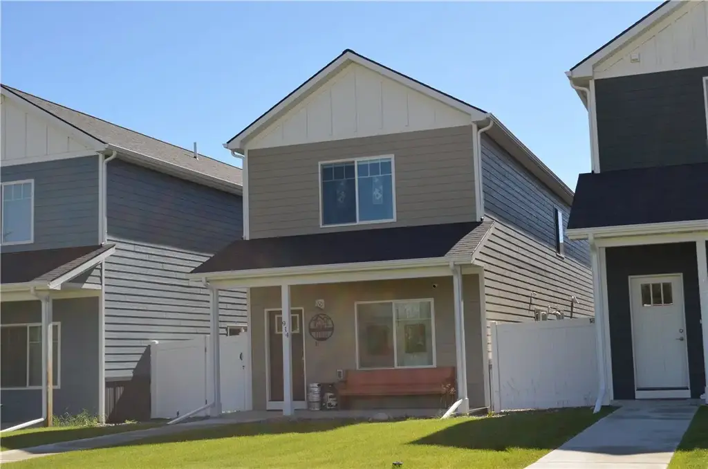 914 Haggin Ave North, Red Lodge