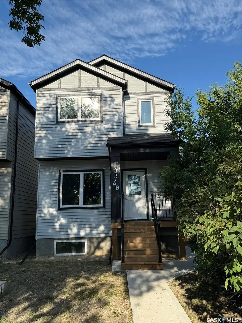 857 Elliott Street, Regina