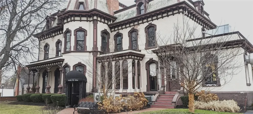 1 E Church Street, Perinton