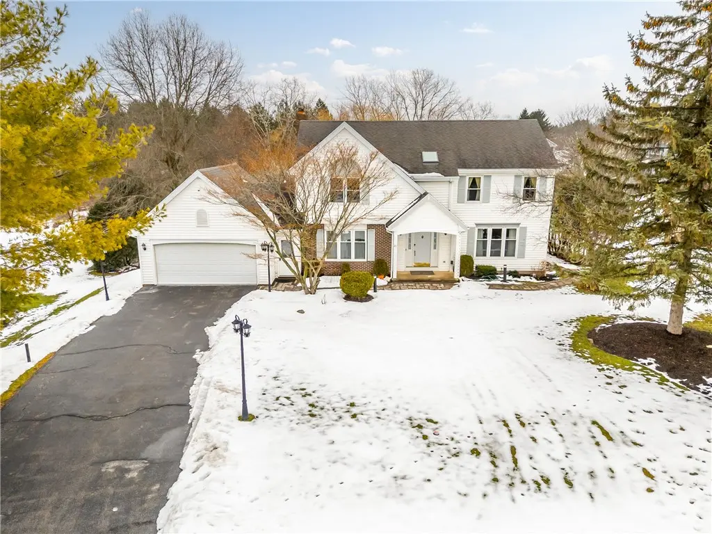 23 Hadley Court, Pittsford