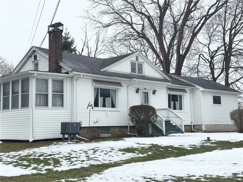 Photo of Listing #R1663205