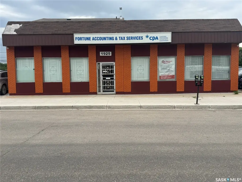 1925 Osler Street, Regina