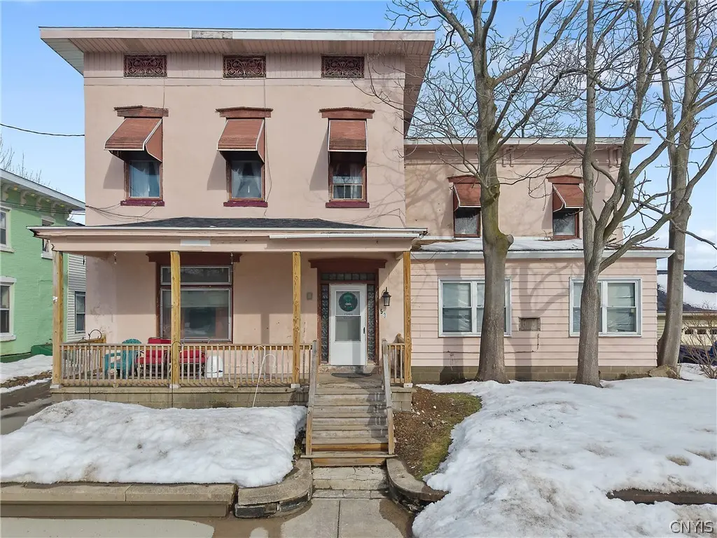 Photo of Listing #S1664344