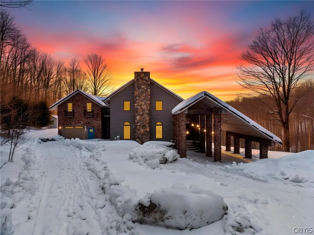 Photo of Listing #S1664415