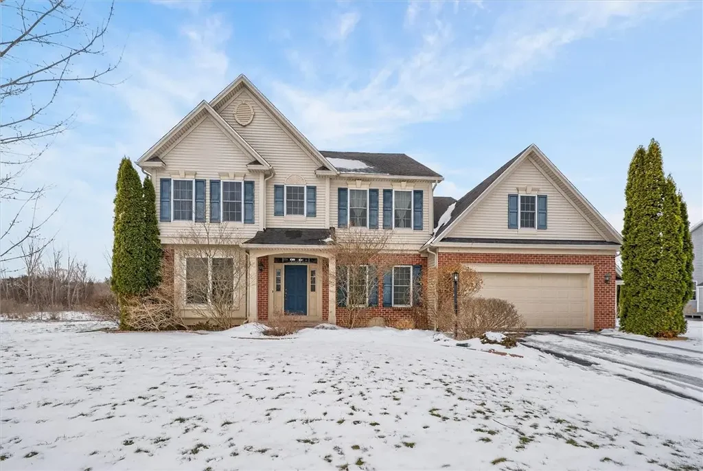 2 Chriswell Lane, Pittsford