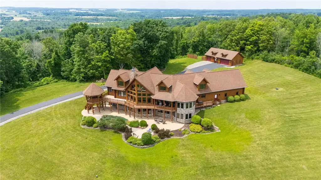 3970 County Road 40, Richmond