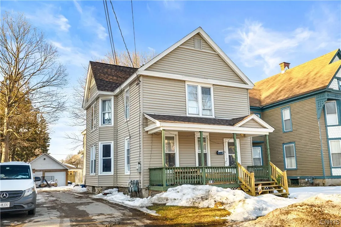 Photo of Listing #S1663946