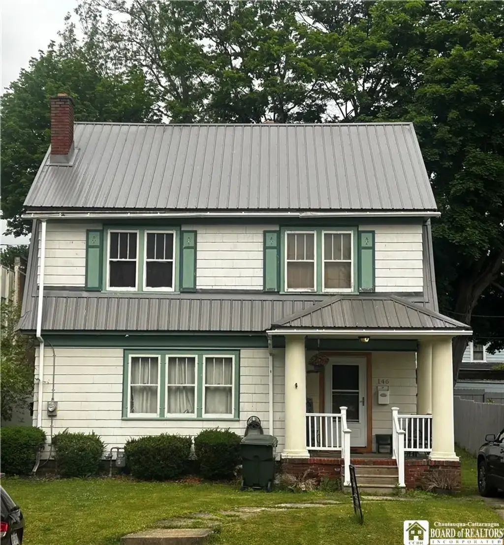 146 Catlin Avenue, Jamestown