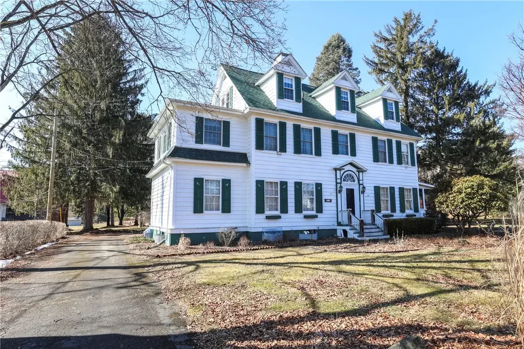 71 Olcott Road N, Big Flats