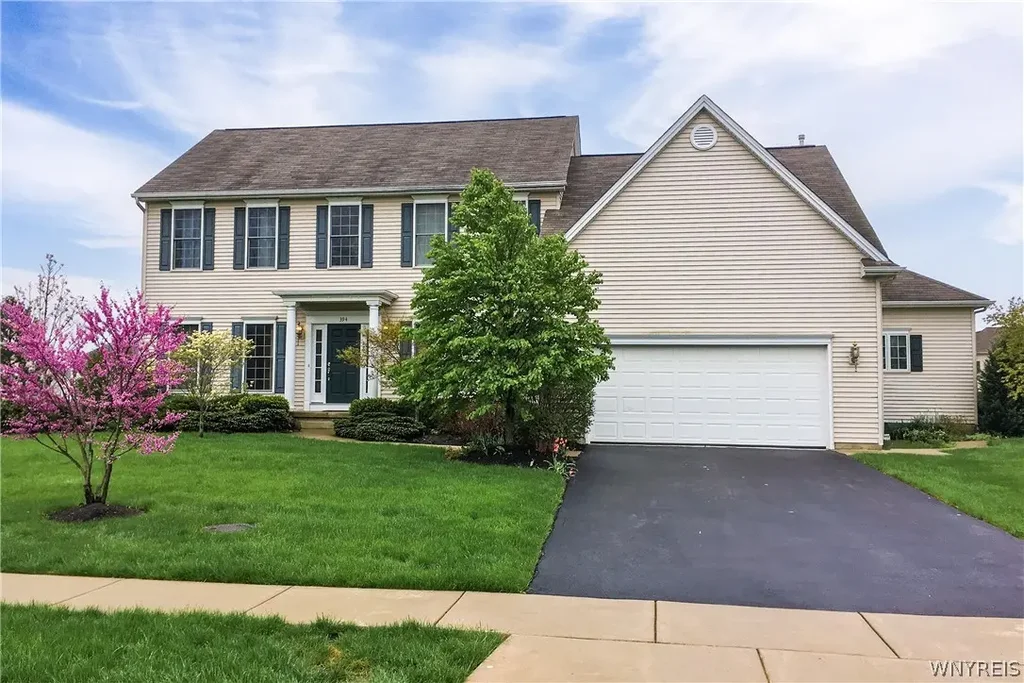 394 N Rockingham Way, Amherst