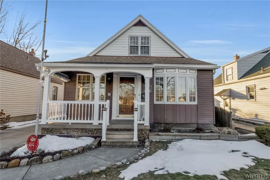 204 Lyndale Avenue, Tonawanda