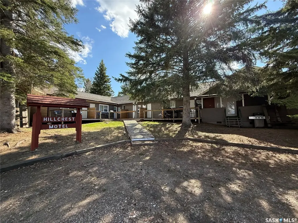801 Lakeview Drive, Prince Albert National Park