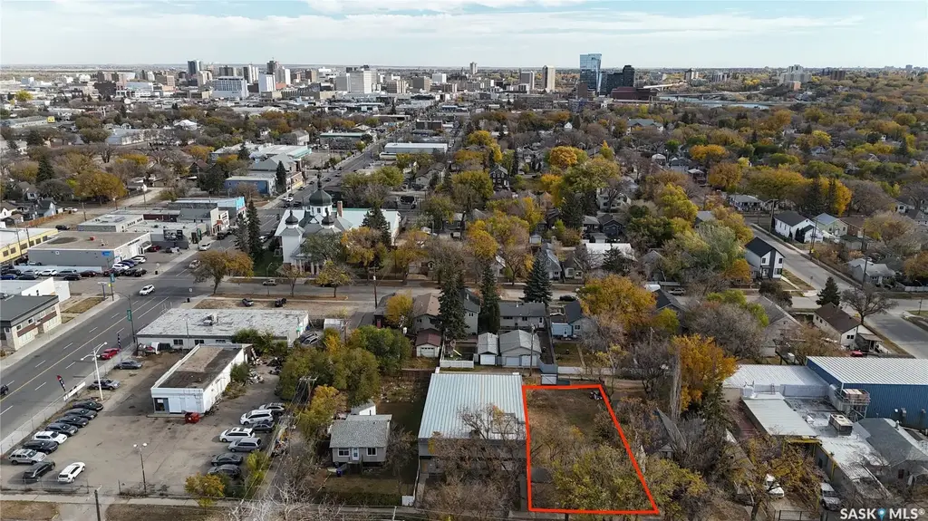 320 K Avenue S, Saskatoon