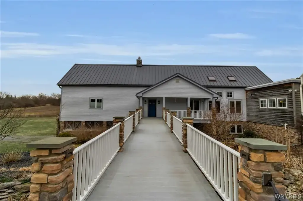 9151 Shepard Road, Batavia
