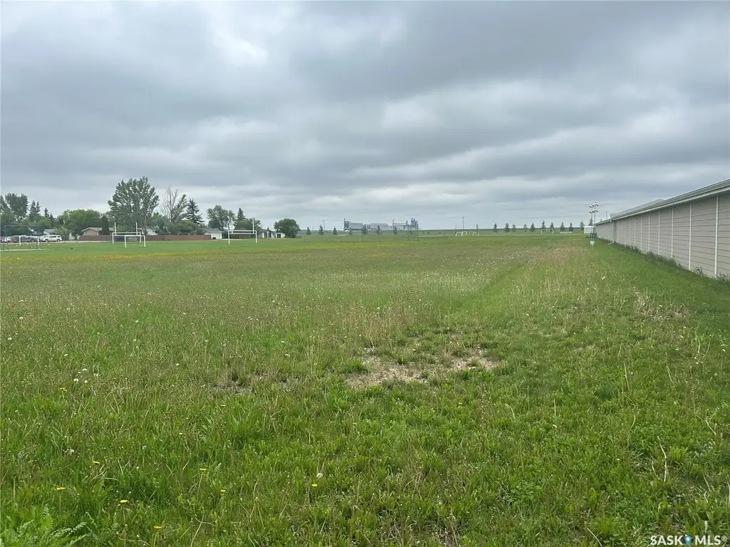 2 110th Avenue, Tisdale