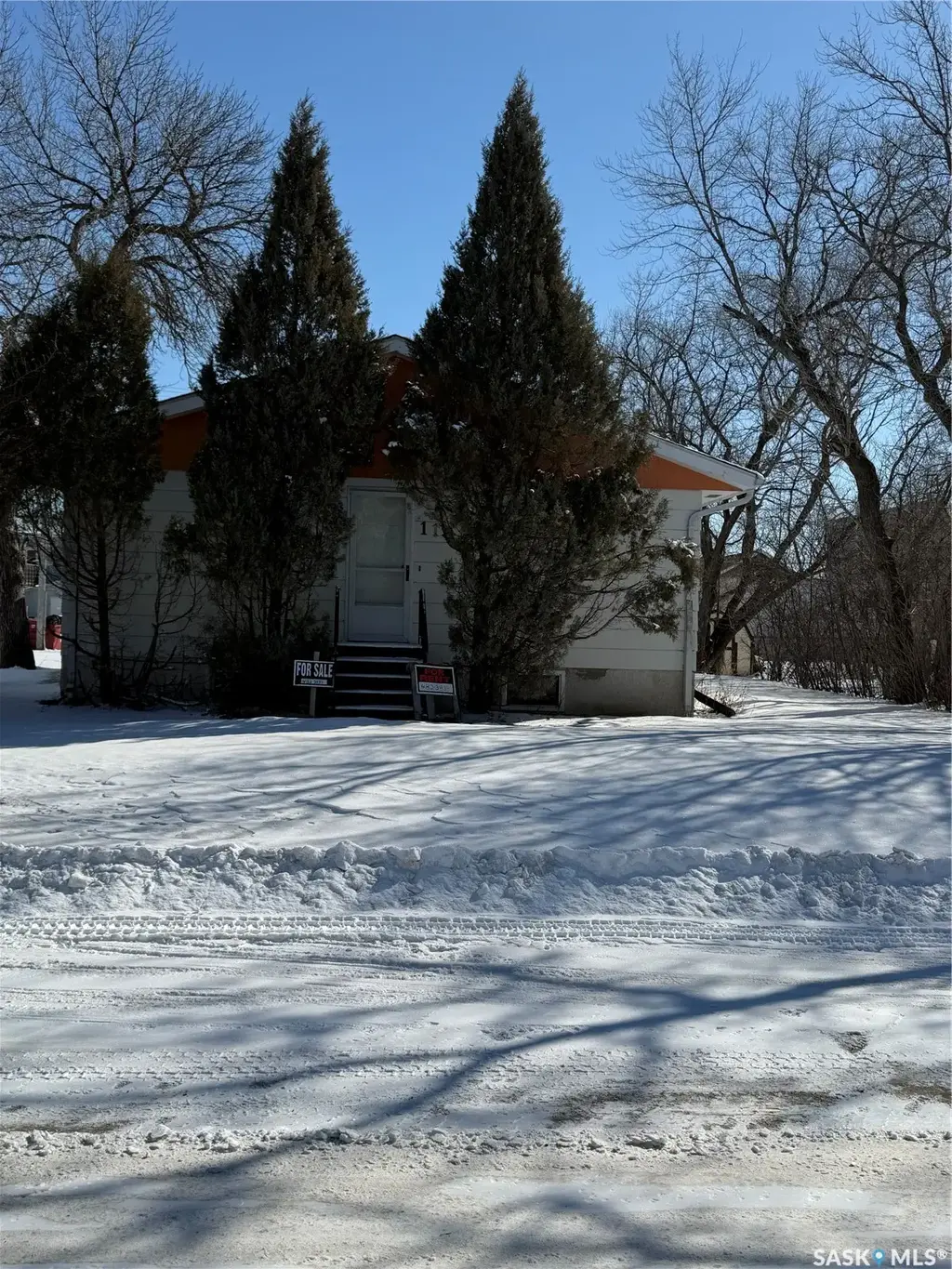 115 1st Street W, Carnduff