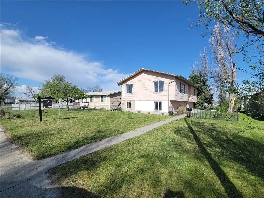 613 N Crook Avenue, Hardin