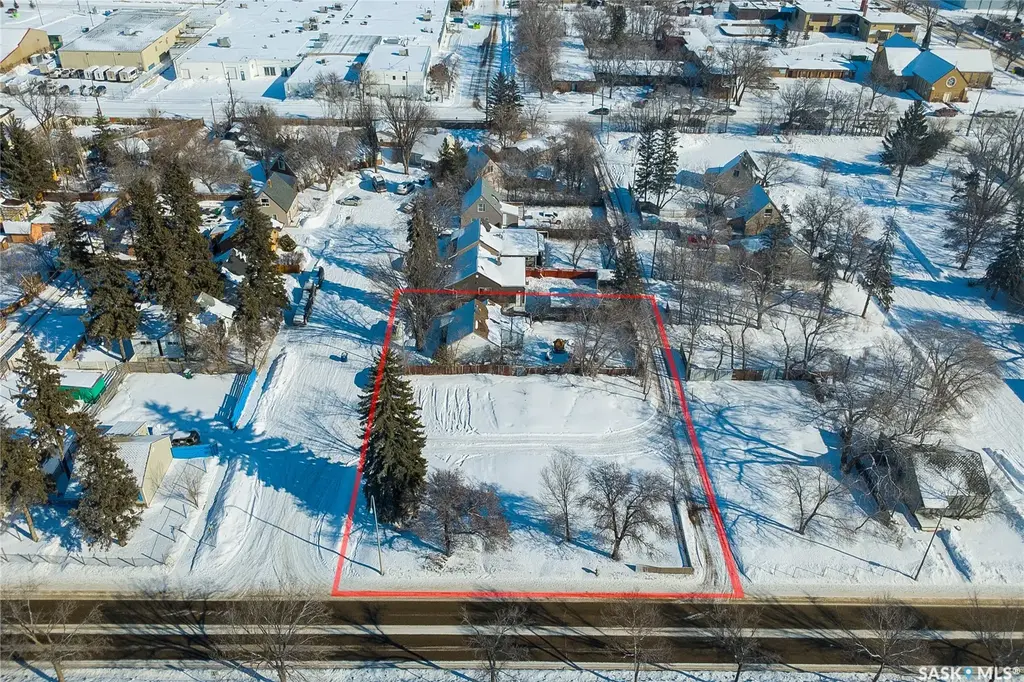 1232 1236 Idylwyld Drive N, Saskatoon