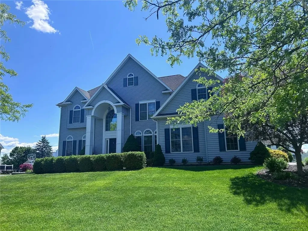 16 Chelsea Drive, Horseheads