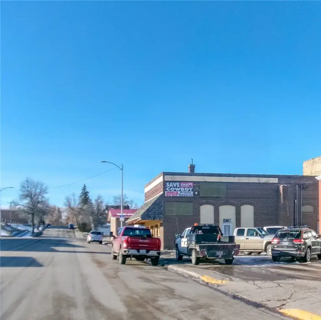 510 W Janeaux Street, Lewistown