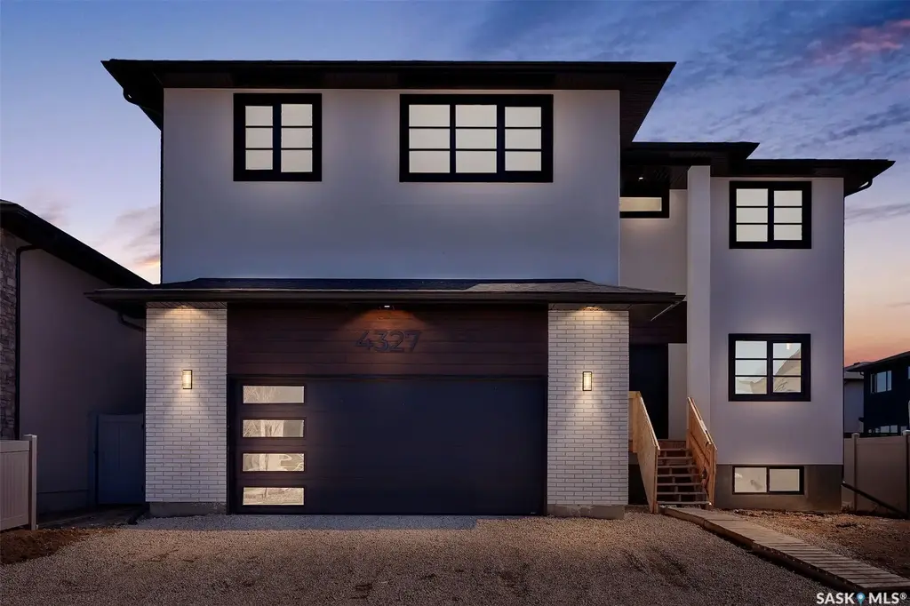 4327 Wild Rose Drive, Regina