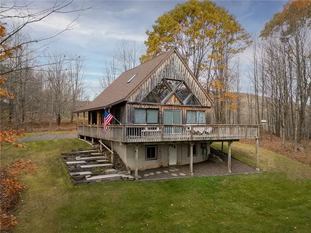 2074 Bramley Mountain Road, Bovina