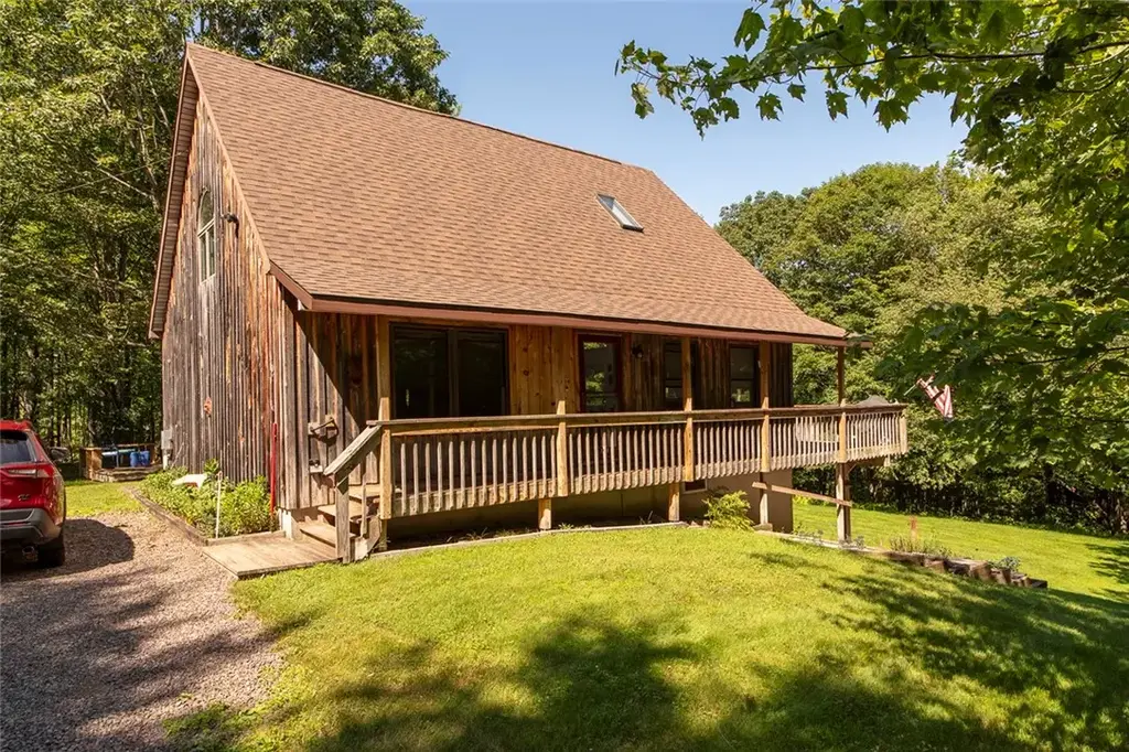 2074 Bramley Mountain Road, Bovina