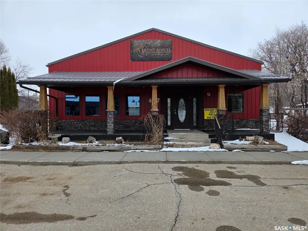 407 Railway Avenue, Wawota