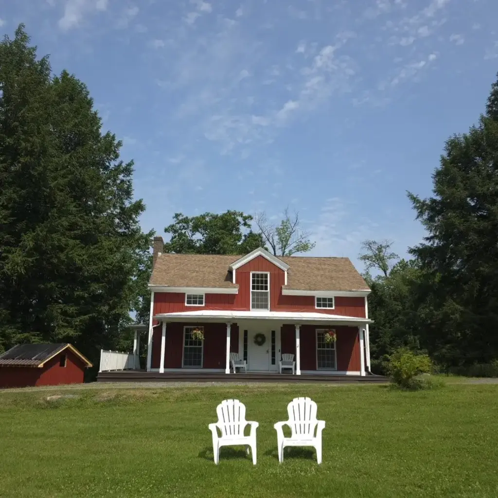 1412 County Highway 31, Middlefield