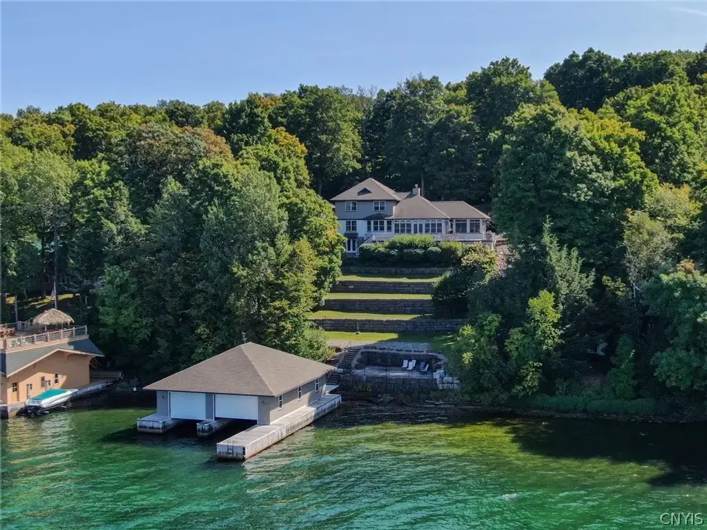 38306 Windward Cliffs, Clayton