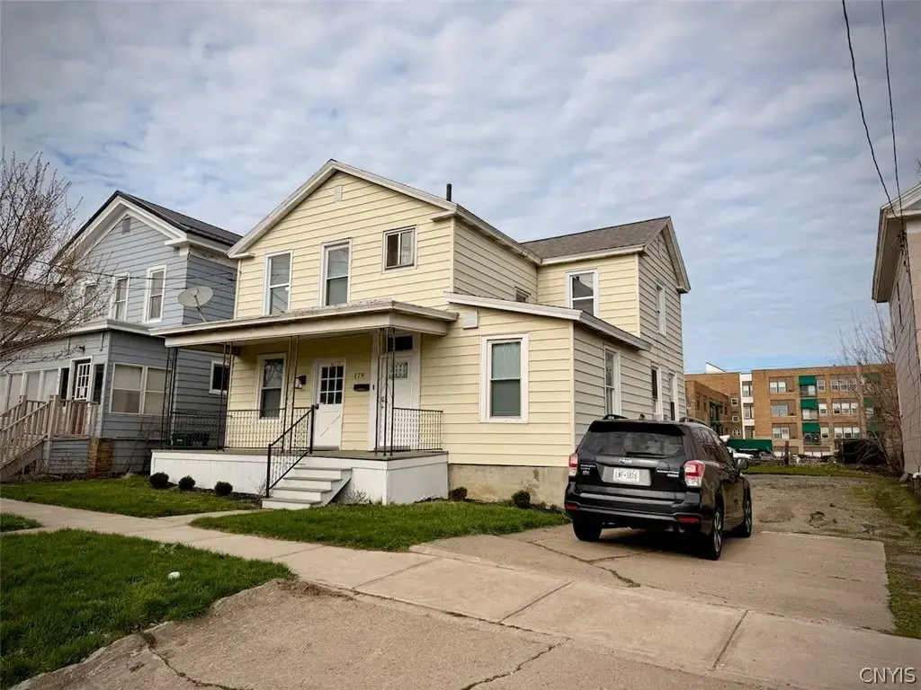 179 W 3rd Street, Oswego