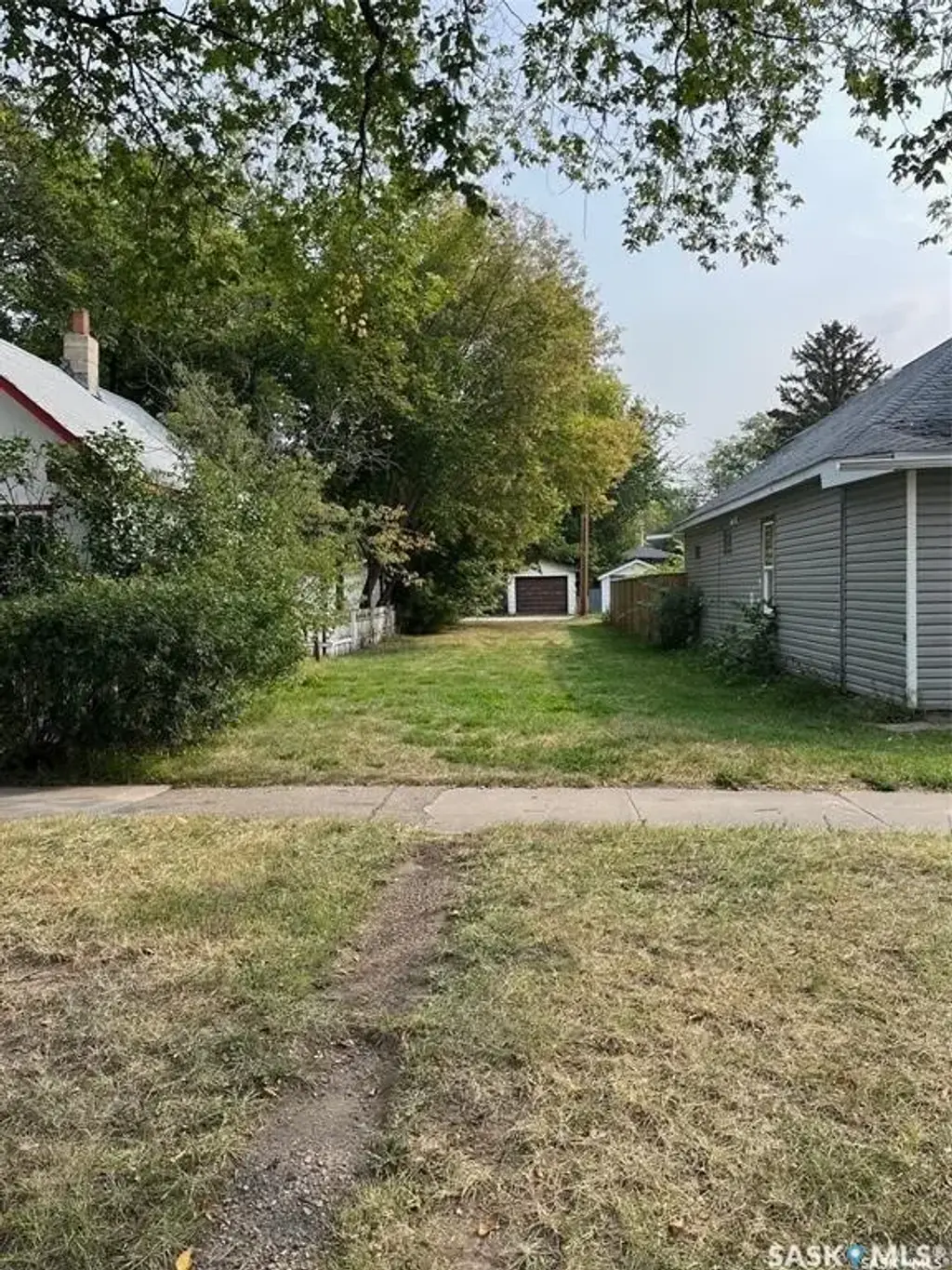 320 J Avenue S, Saskatoon