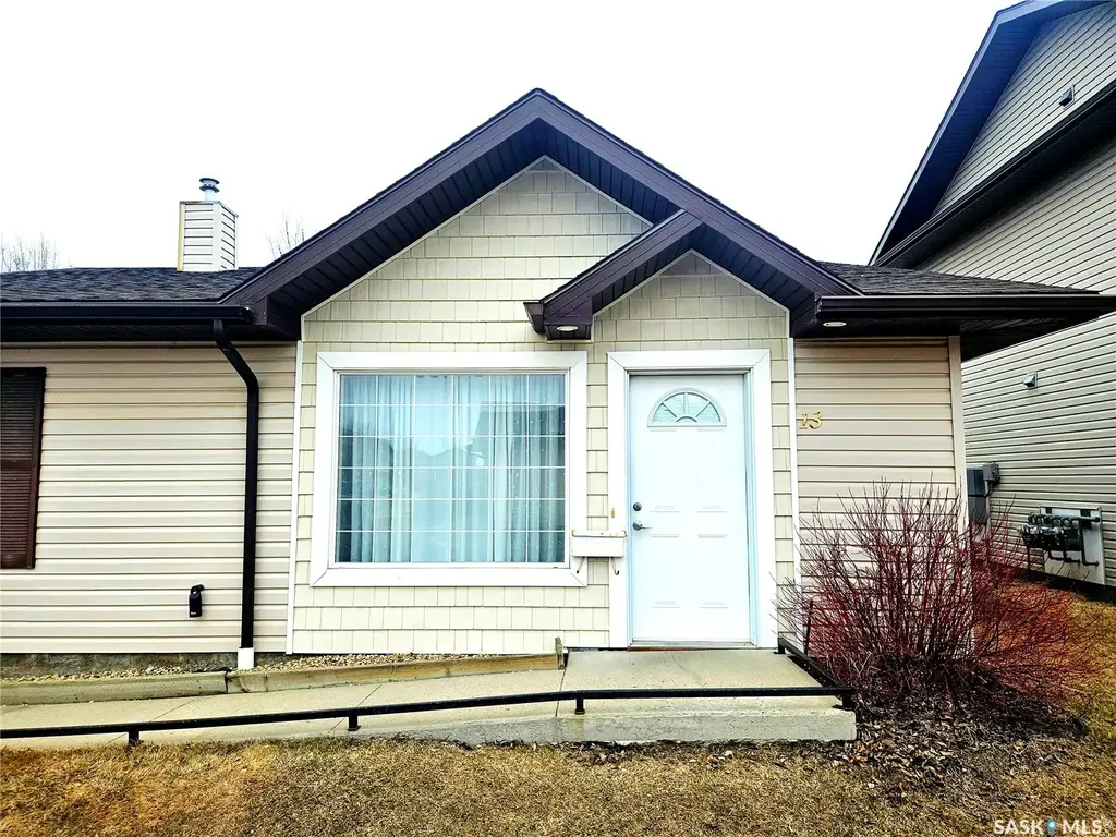 135 Keedwell Street 13, Saskatoon