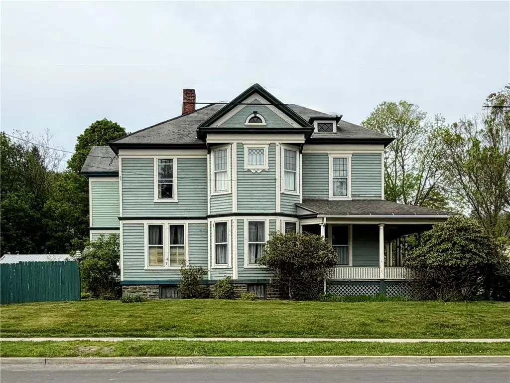 69 Elm Street, Oneonta