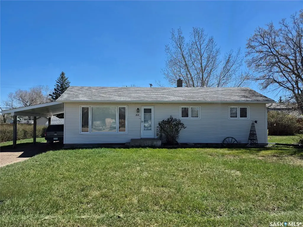 317 2nd Street W, Ponteix