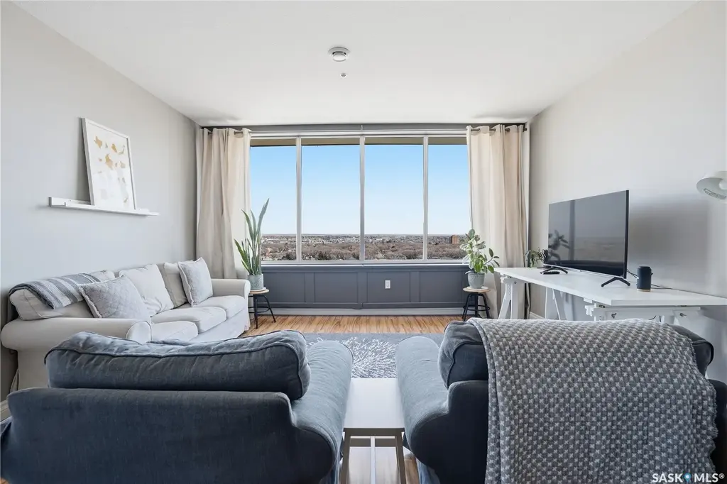 1867 Hamilton Street 1108, Regina