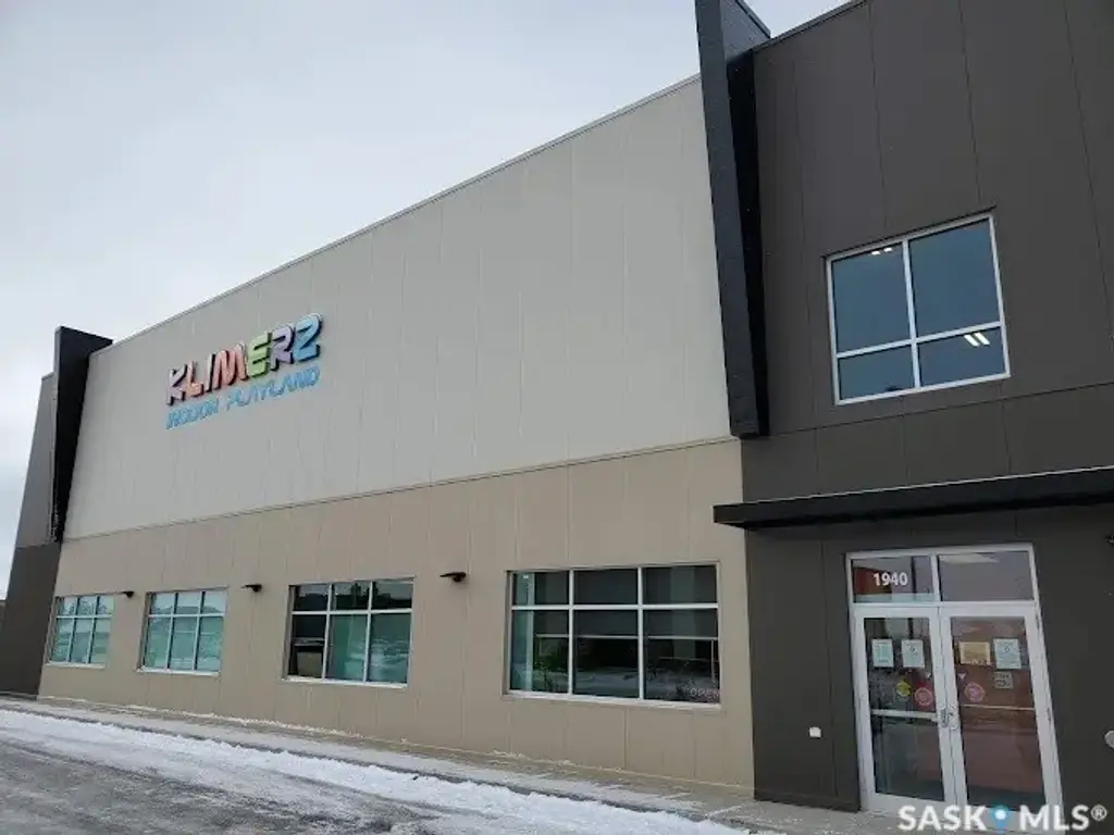 1940 Francis Street, Regina