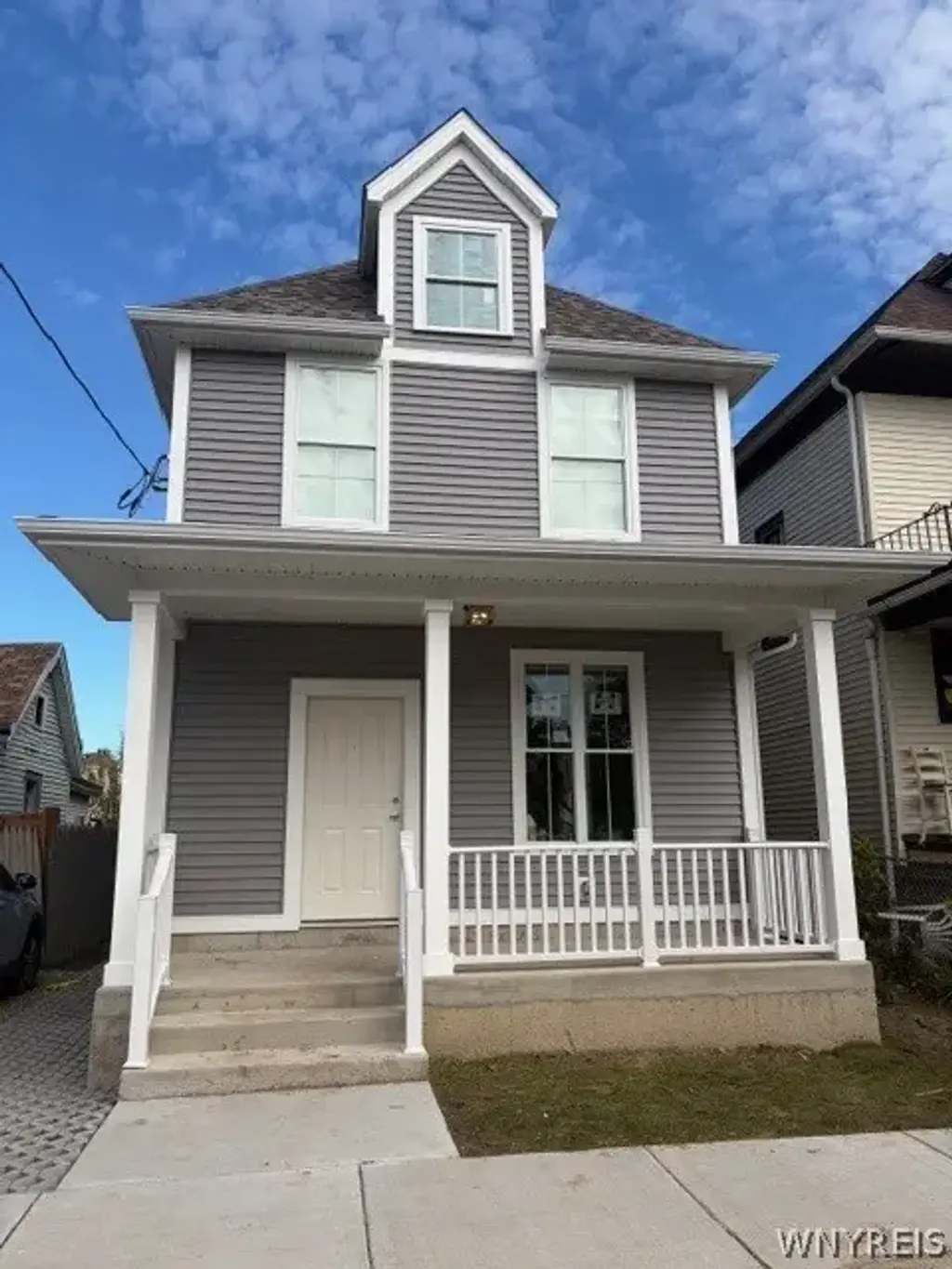 153 Thompson Street, Buffalo