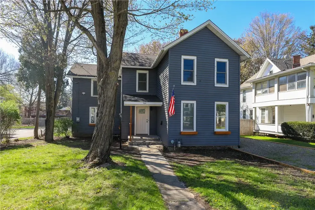 713 W Water Street, Elmira City