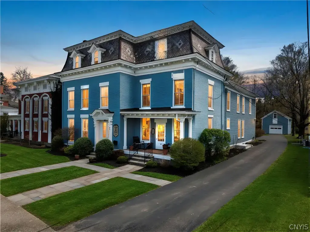 15 Broad Street, Hamilton