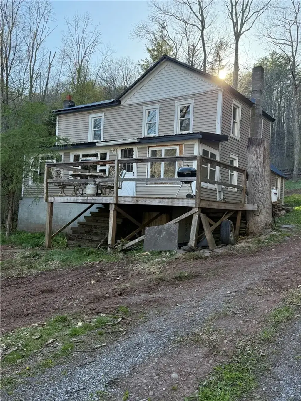 123 Shepard Lane, Roxbury