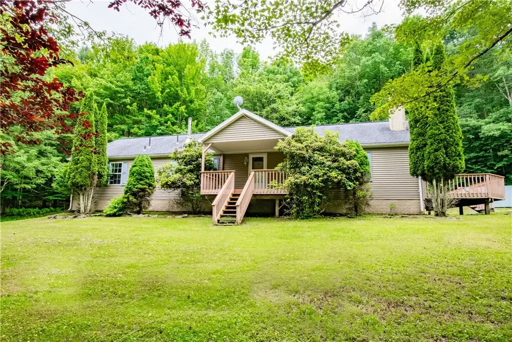 2809 Thompson Hollow Road, Middletown