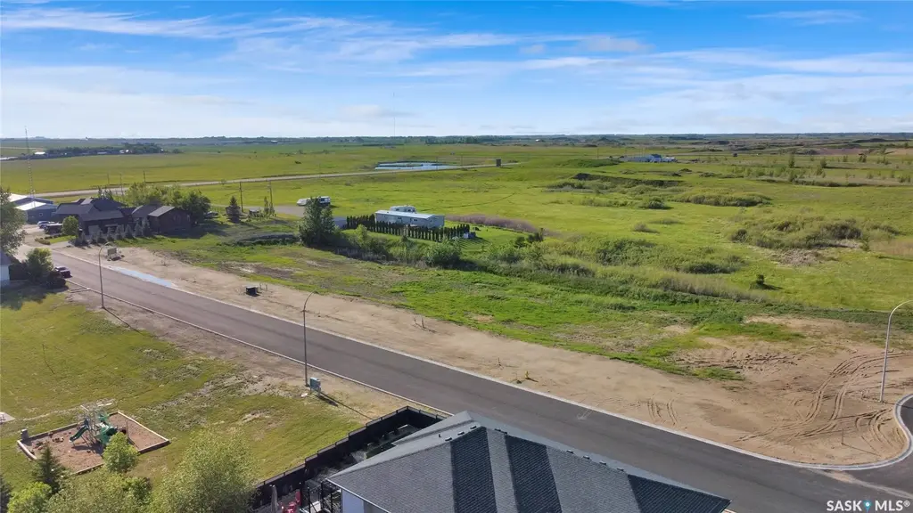 1100 Aaron Drive, Pilot Butte