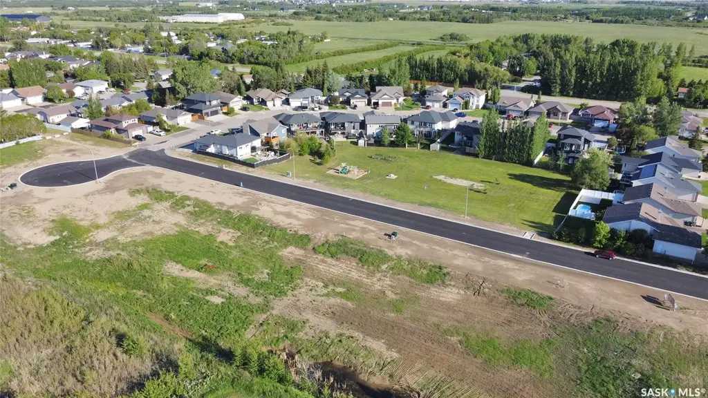 1300 Aaron Drive, Pilot Butte