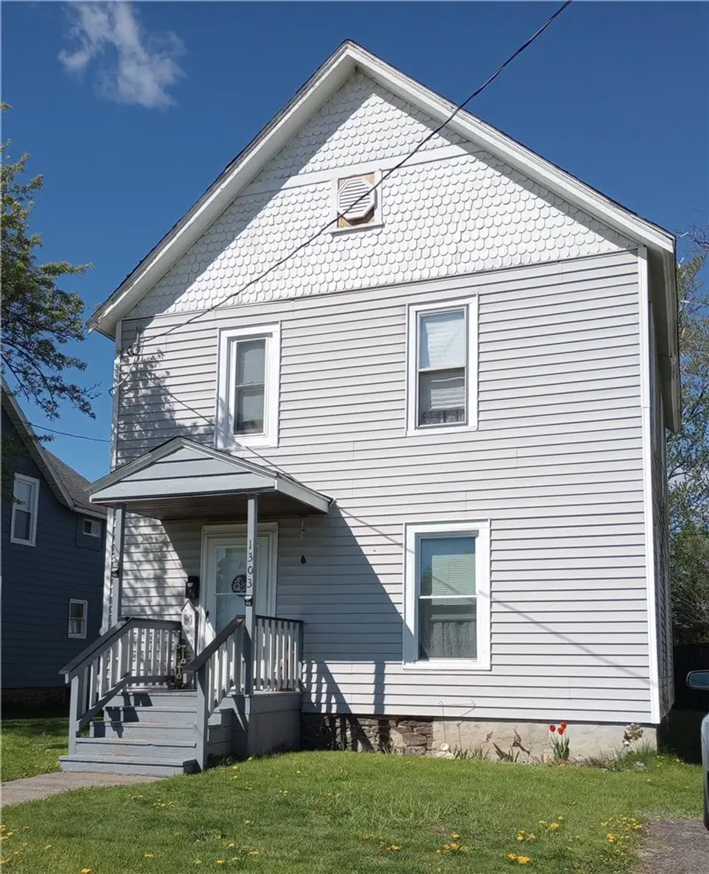 1303 N Main Street, Elmira City