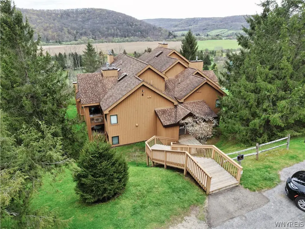 E104 Snowpine Village, Great Valley