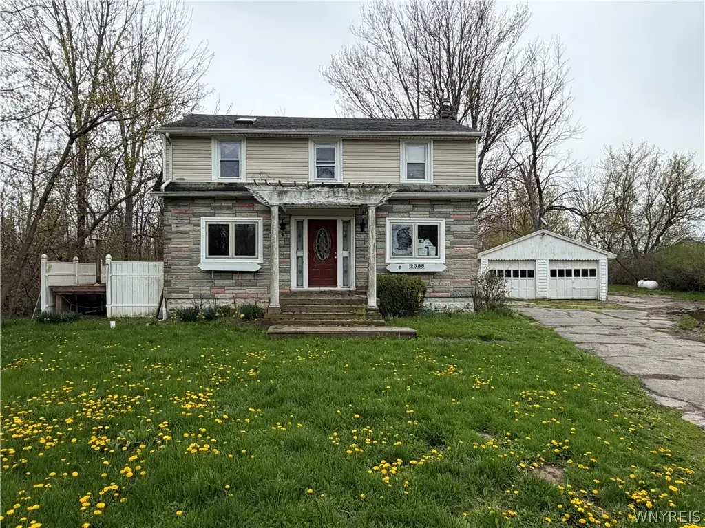 2388 Lake Road, Porter