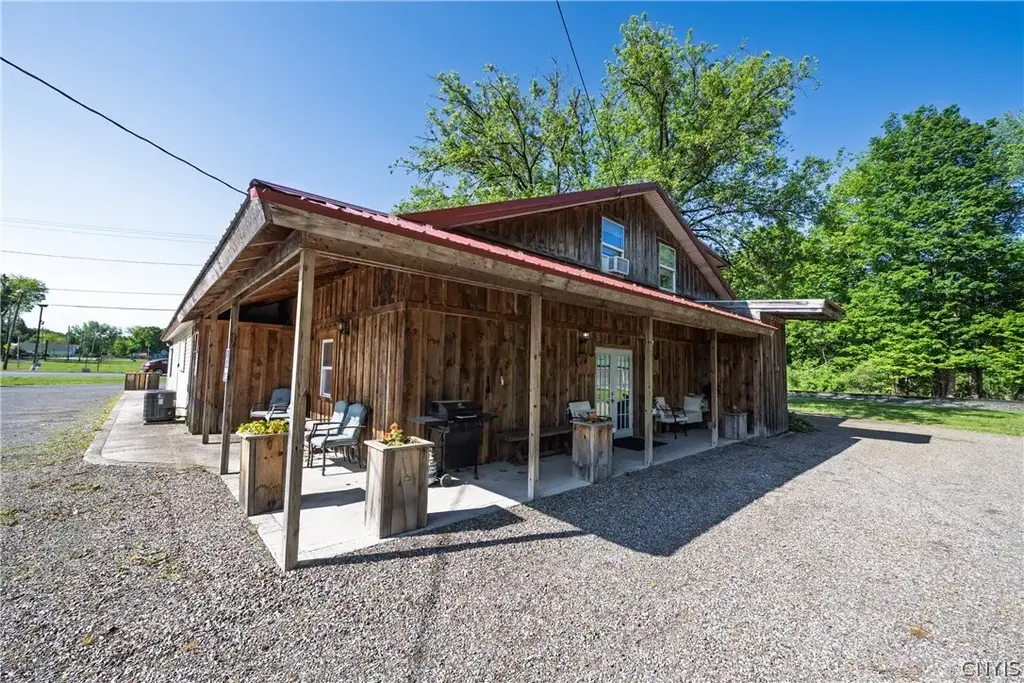 2624 County Route 2, Richland