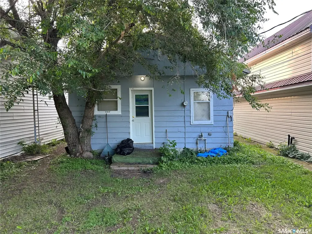 101b 1st Avenue W, Blaine Lake