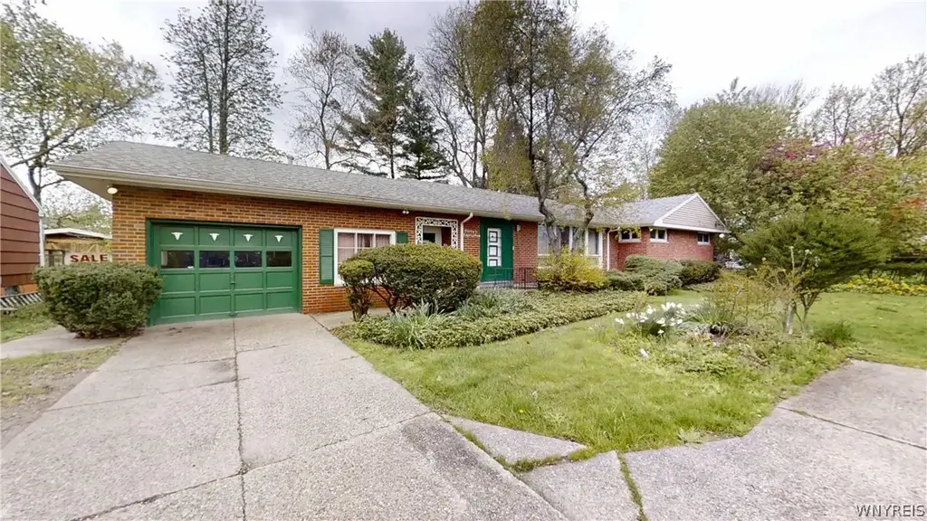 4685 Main Street, Amherst